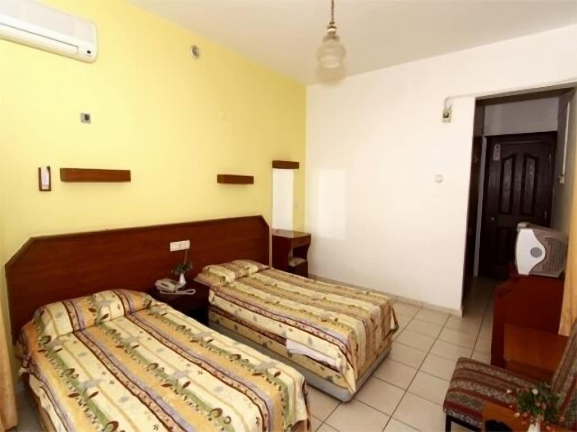 Kleopatra Develi Hotel Alanya Luaran gambar